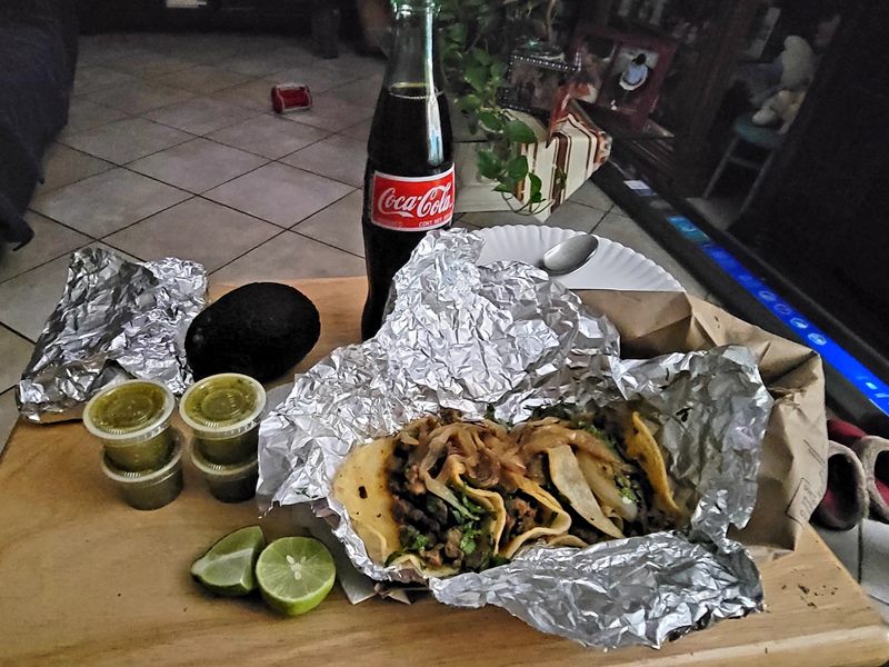 Ricky's Tacos food